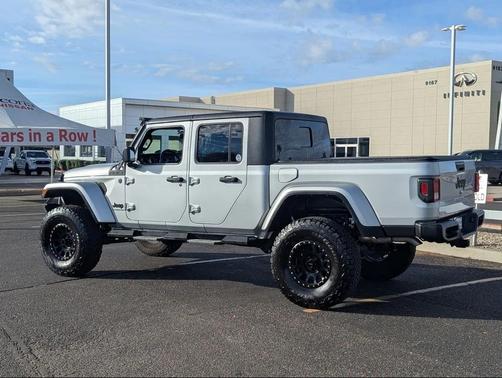 2022 Jeep Gladiator Sport S