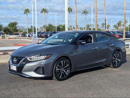 2023 Nissan Maxima SV Xtronic CVT