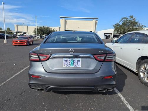 2023 Nissan Maxima SV Xtronic CVT