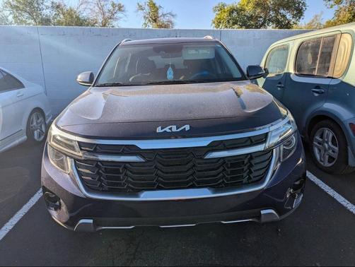 2024 Kia Seltos EX