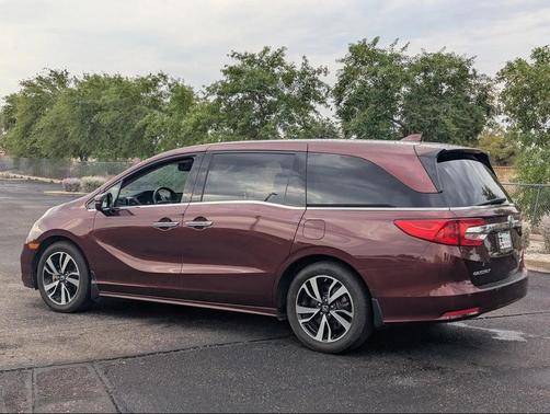 2018 Honda Odyssey Elite