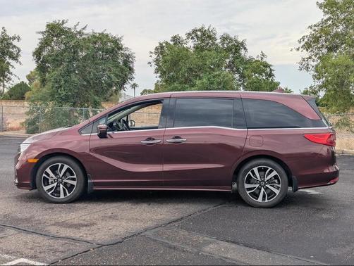 2018 Honda Odyssey Elite