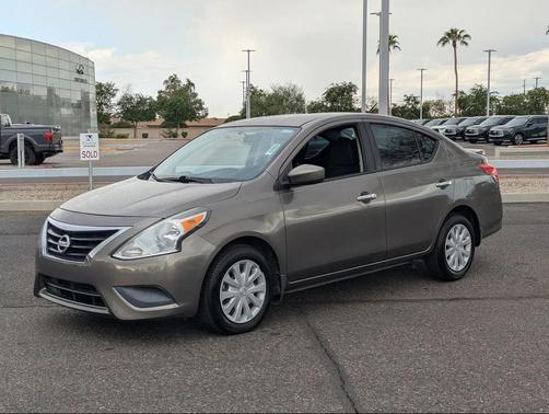 2015 Nissan Versa 1.6 SV