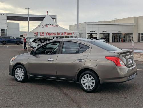 2015 Nissan Versa 1.6 SV
