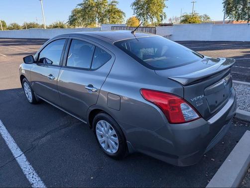 2015 Nissan Versa 1.6 SV