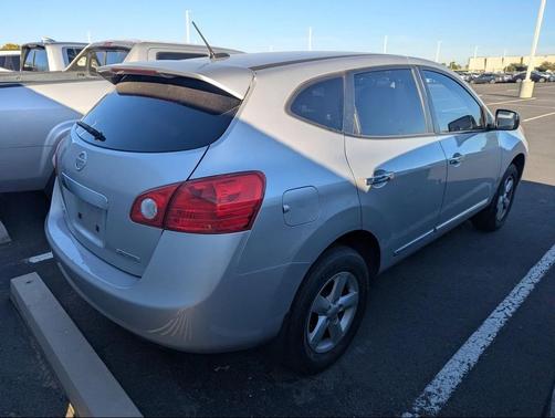 2012 Nissan Rogue S