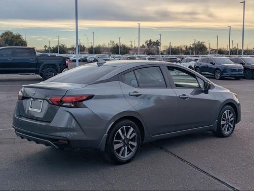 2025 Nissan Versa 1.6 SV
