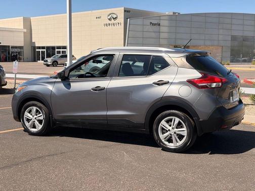 Gun Metallic 2019 Nissan Kicks S