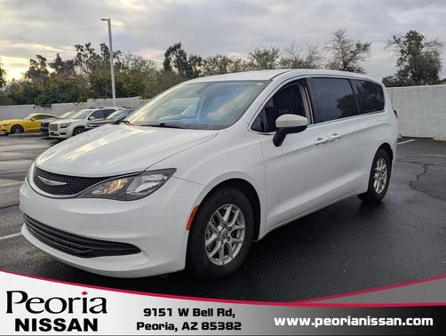 2017 Chrysler Pacifica LX