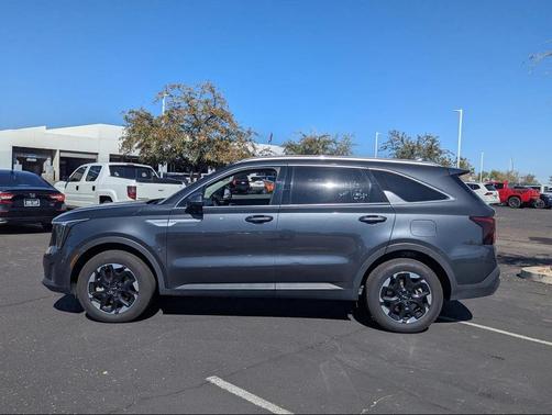 2024 Kia Sorento S