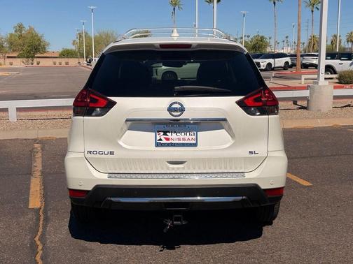 Pearl White Tricoat 2020 Nissan Rogue SL