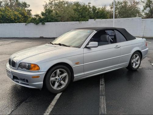 2002 BMW 325 325Ci