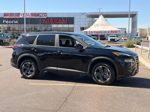 Super Black 2025 Nissan Rogue SV