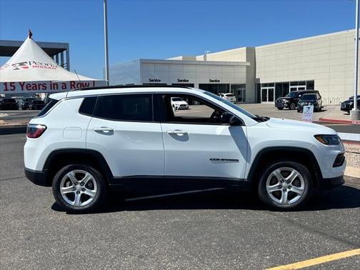 2023 Jeep Compass Latitude