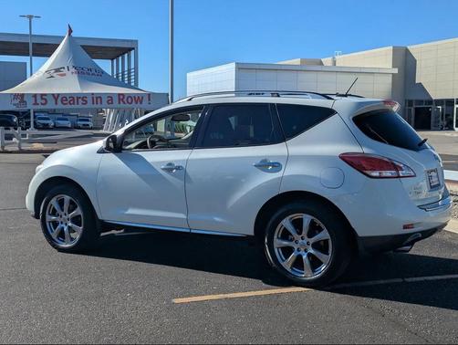 2012 Nissan Murano LE