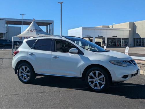 2012 Nissan Murano LE