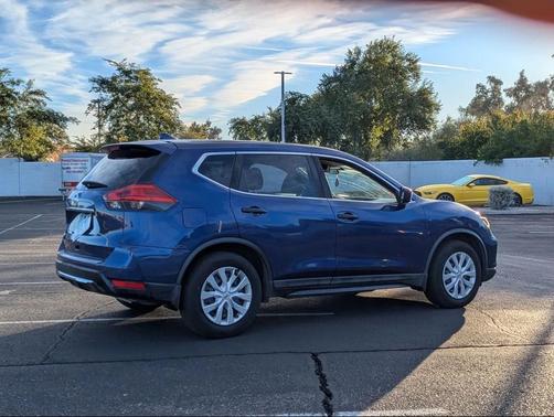 2017 Nissan Rogue S