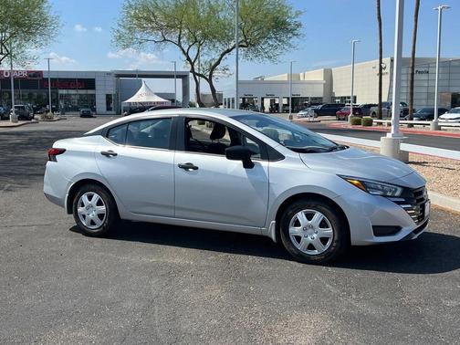 2025 Nissan Versa 1.6 S