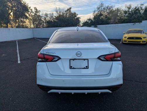 2023 Nissan Versa 1.6 SV