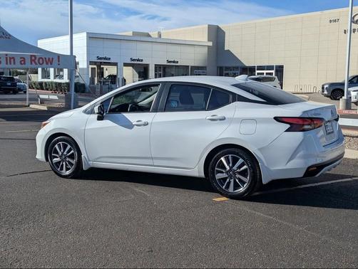 2023 Nissan Versa 1.6 SV