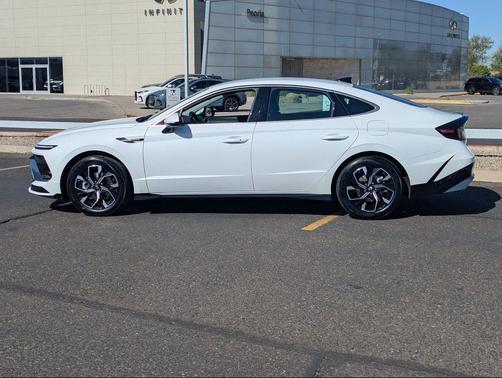 Serenity White 2025 Hyundai SONATA SEL