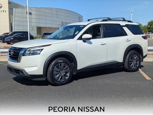 2024 Nissan Pathfinder SV FWD