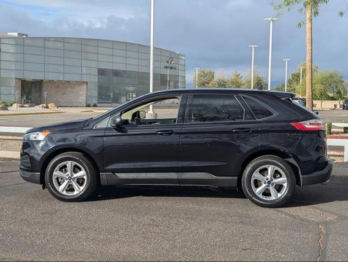 2019 Ford Edge SE