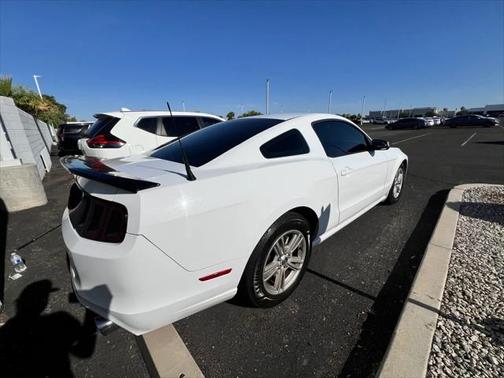 2014 Ford Mustang V6