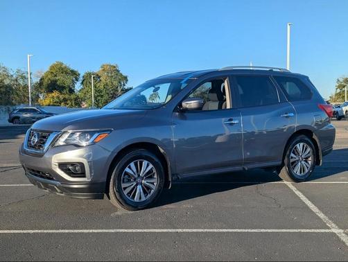 2020 Nissan Pathfinder S 2WD