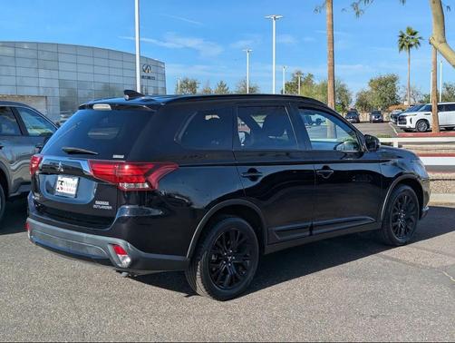 2018 Mitsubishi Outlander LE