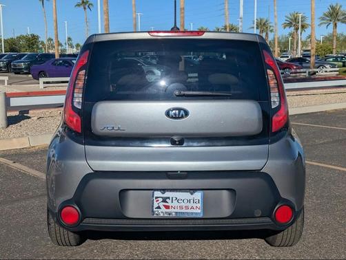 2016 Kia Soul Base