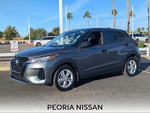 2025 Nissan Kicks S