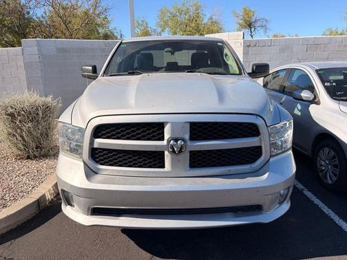 Bright Silver Metallic Clearcoat 2017 RAM 1500 Express