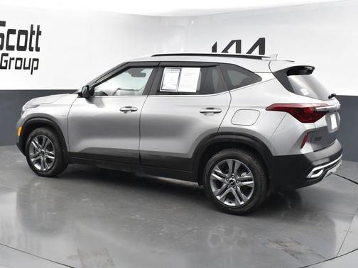2022 Kia Seltos S