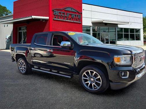 Onyx Black 2019 GMC Canyon Denali
