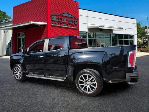 Onyx Black 2019 GMC Canyon Denali