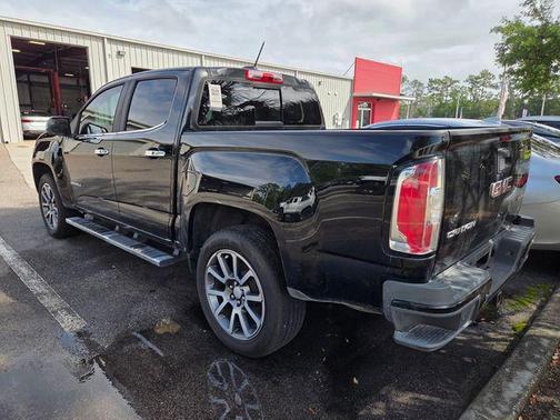 Onyx Black 2019 GMC Canyon Denali