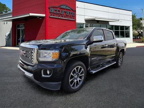 Onyx Black 2019 GMC Canyon Denali
