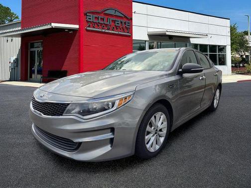 Titanium Silver 2017 Kia Optima LX