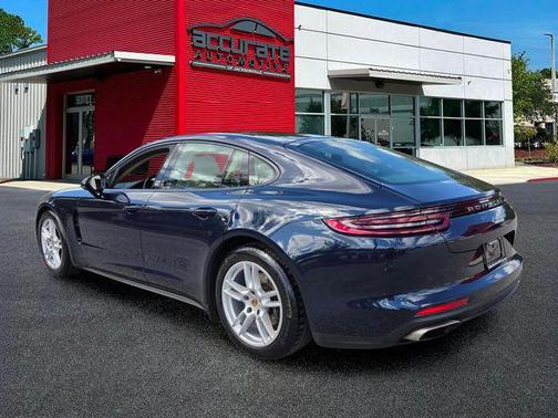 Night Blue Metallic 2020 Porsche Panamera 4
