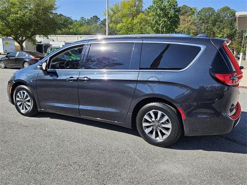 2021 Chrysler Pacifica Hybrid Touring L