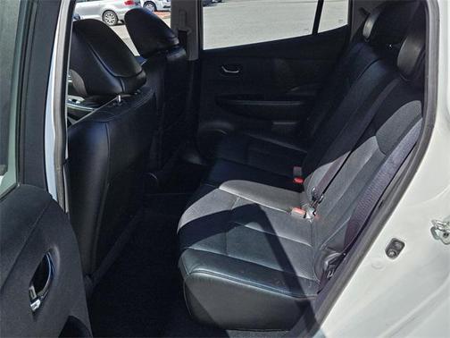 2015 Nissan Leaf SL