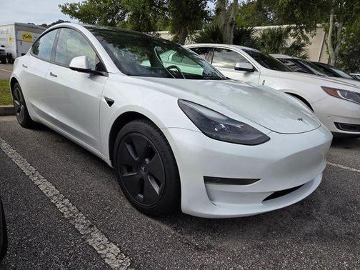 2023 Tesla Model 3 Standard Range