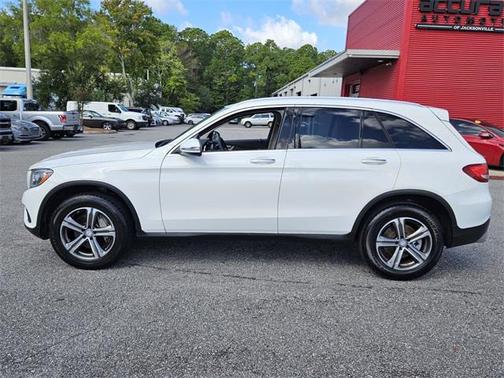2017 Mercedes-Benz GLC 300 Base