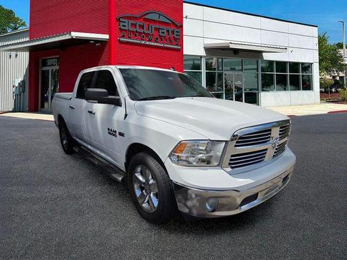 Bright White Clearcoat 2016 RAM 1500 Big Horn