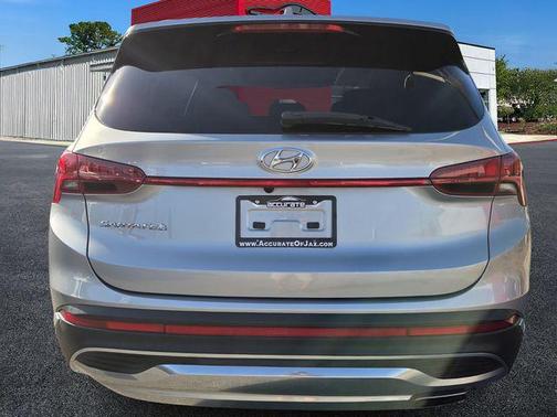 Shimmering Silver 2022 Hyundai SANTA FE SEL 2.4
