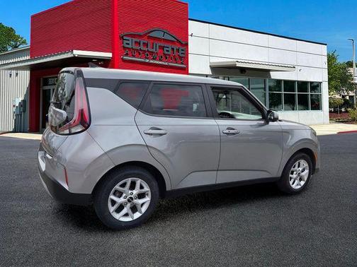 Steel Gray 2023 Kia Soul S