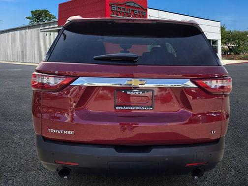 2018 Chevrolet Traverse LT Cloth