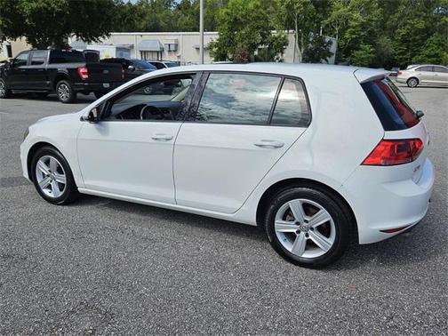2017 Volkswagen Golf TSI Wolfsburg Edition 4-Door