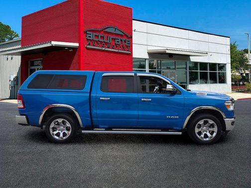 Hydro Blue Pearlcoat 2022 RAM 1500 Big Horn/Lone Star